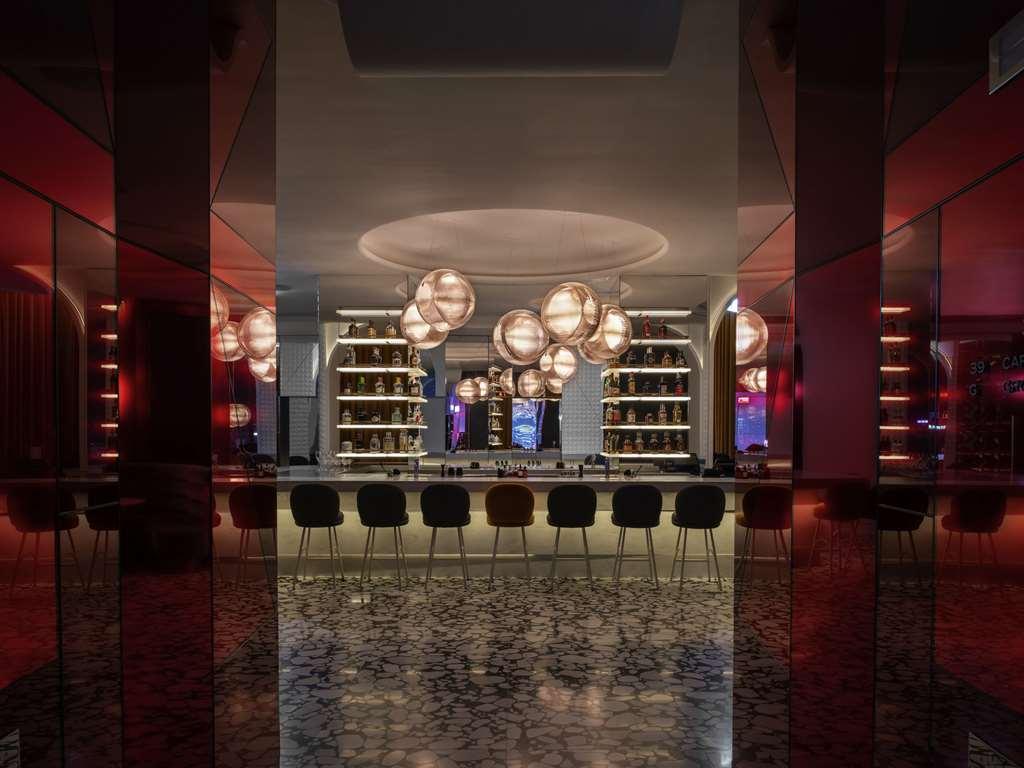 Mondrian Hong Kong Hotel Restaurant photo